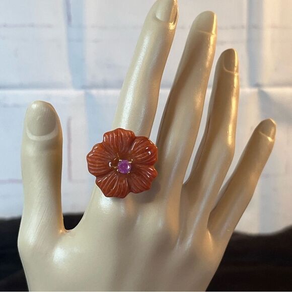 NWT Carved Red Jade & Niassa Ruby Primrose Floral Ring Yellow Gold /Sterling - Picture 9 of 13